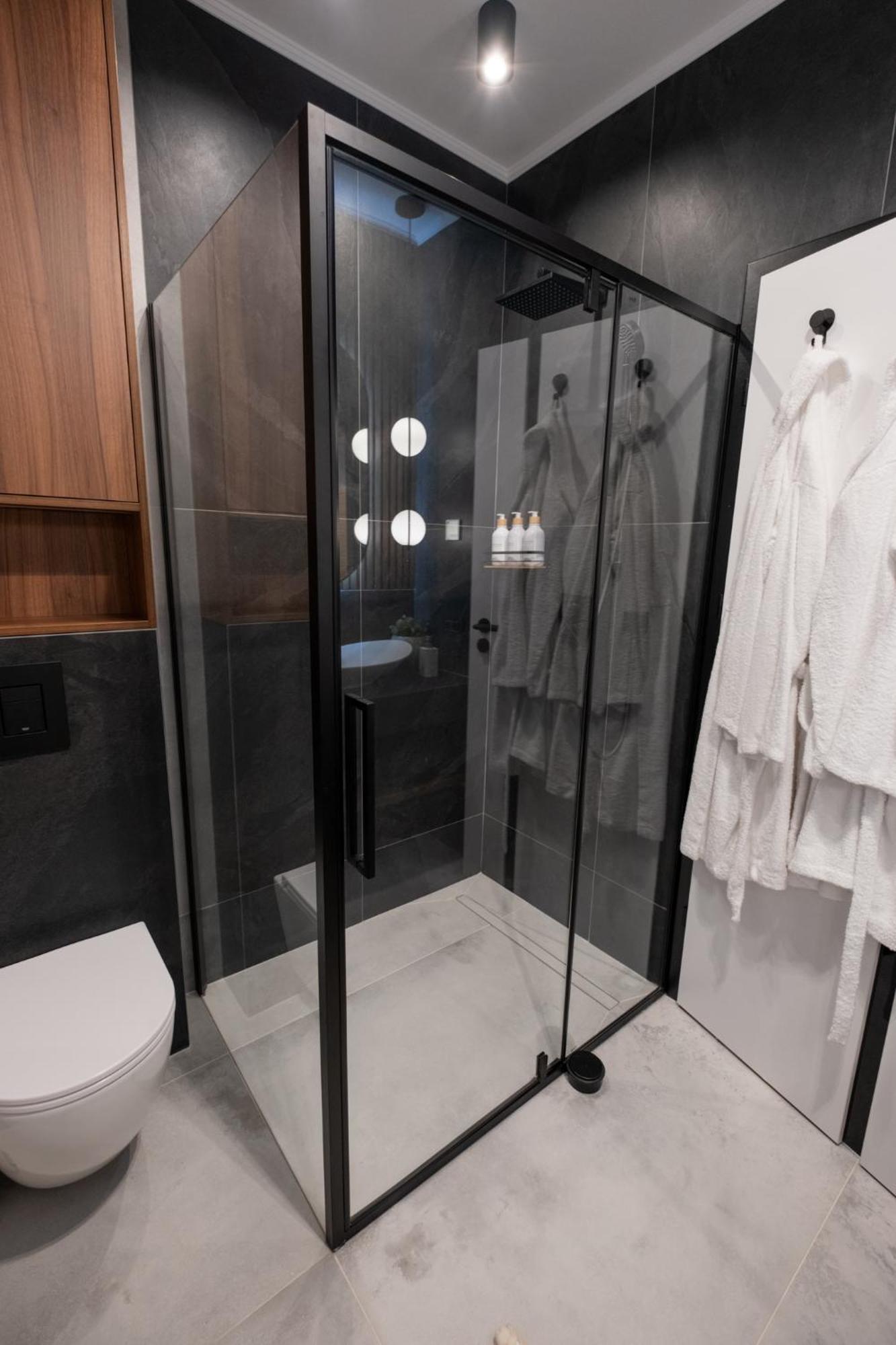 Jacuzzi & Sauna Skyview Apartment Cluj-Napoca